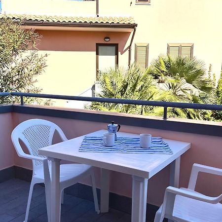 Palme 11 - Marcelli, Bilocale Con Terrazzino, Residence Le Palme Luaran gambar